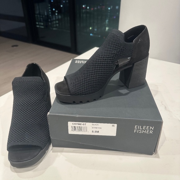 Eileen Fisher Black Stretch CHYME Peep-Toe Heeled Booties Size 8.5M - Picture 1 of 7